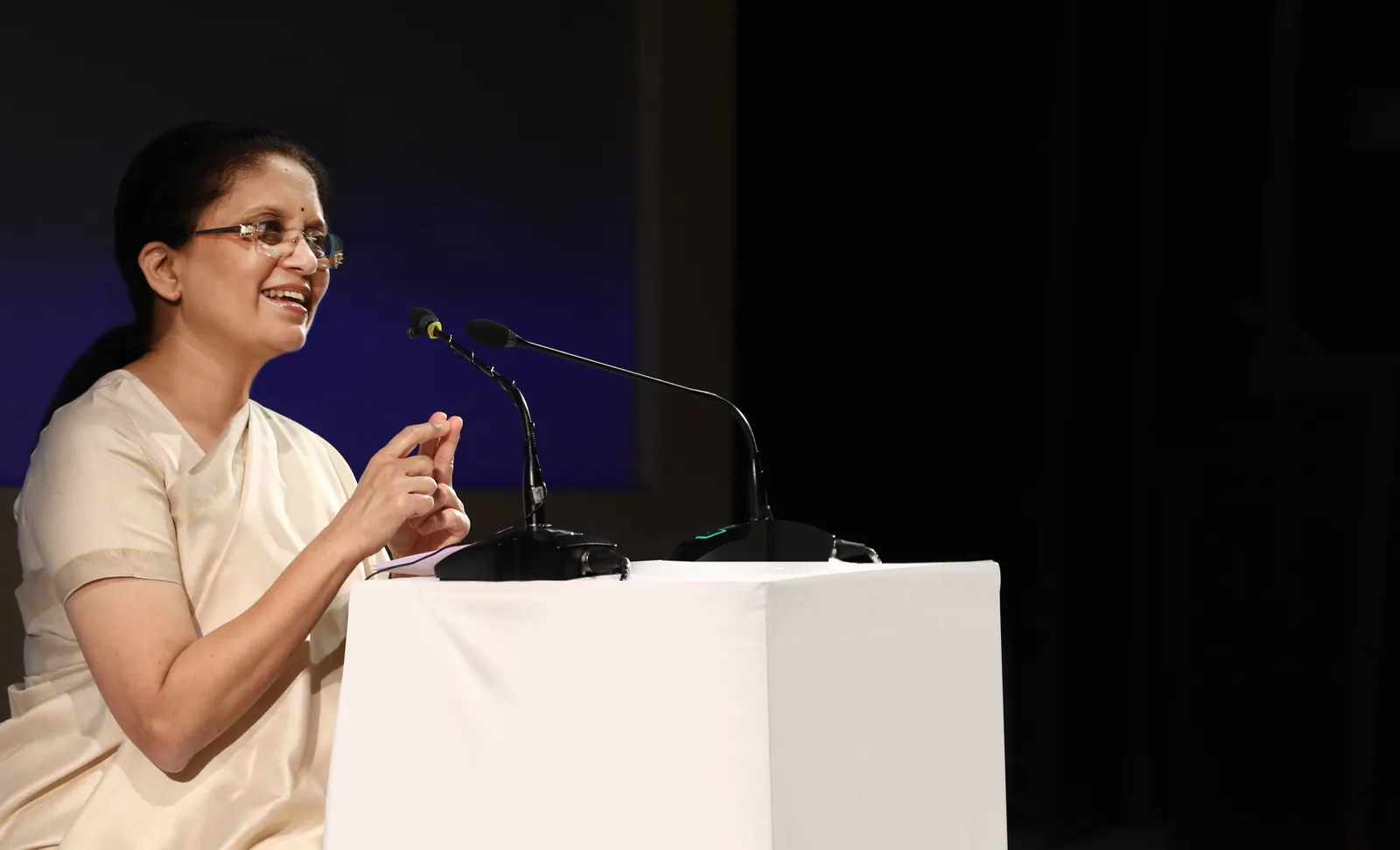 Smt. Jaya Row delivering a live talk on stage